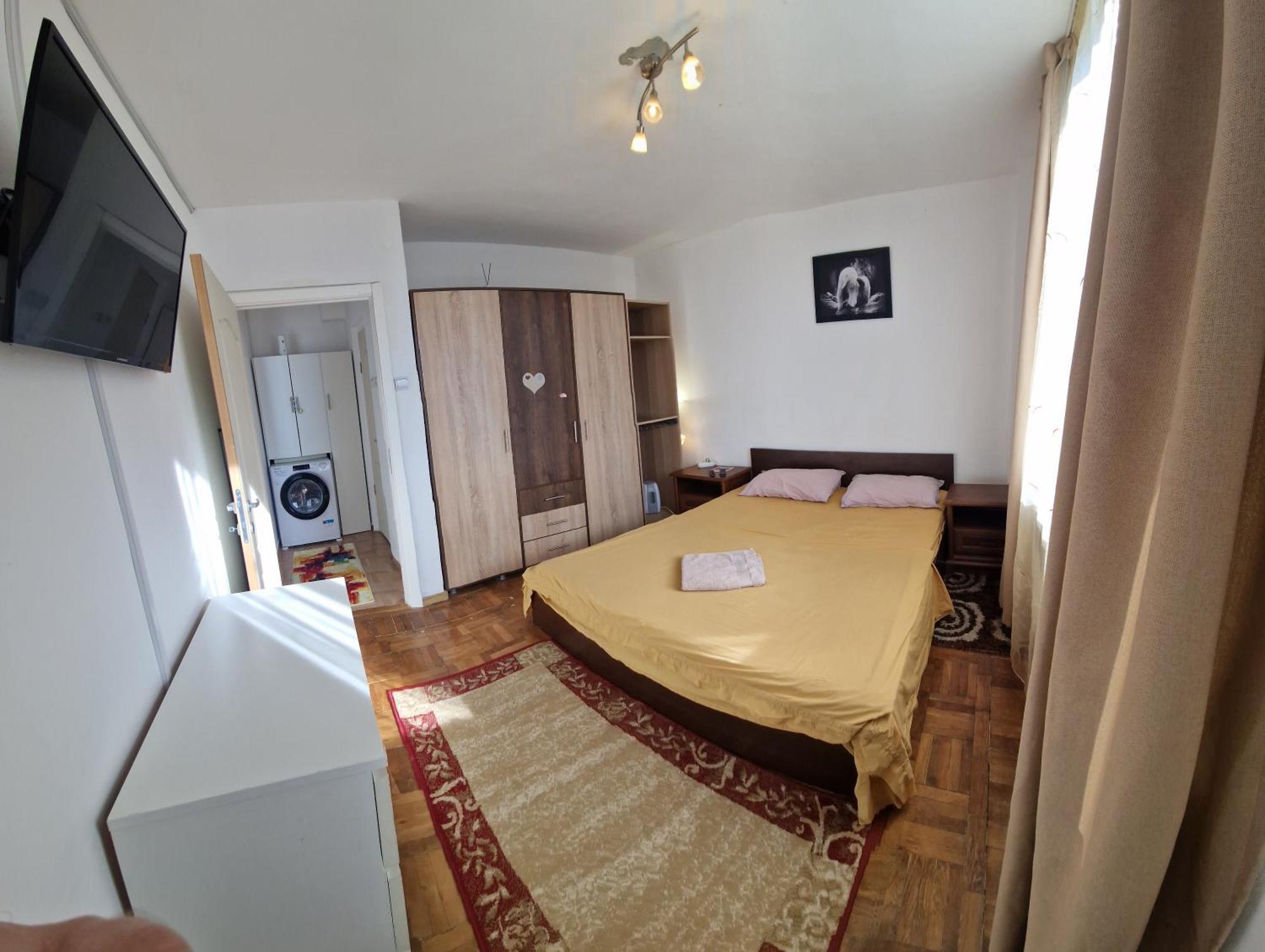 Two Rooms Central Boekarest Buitenkant foto